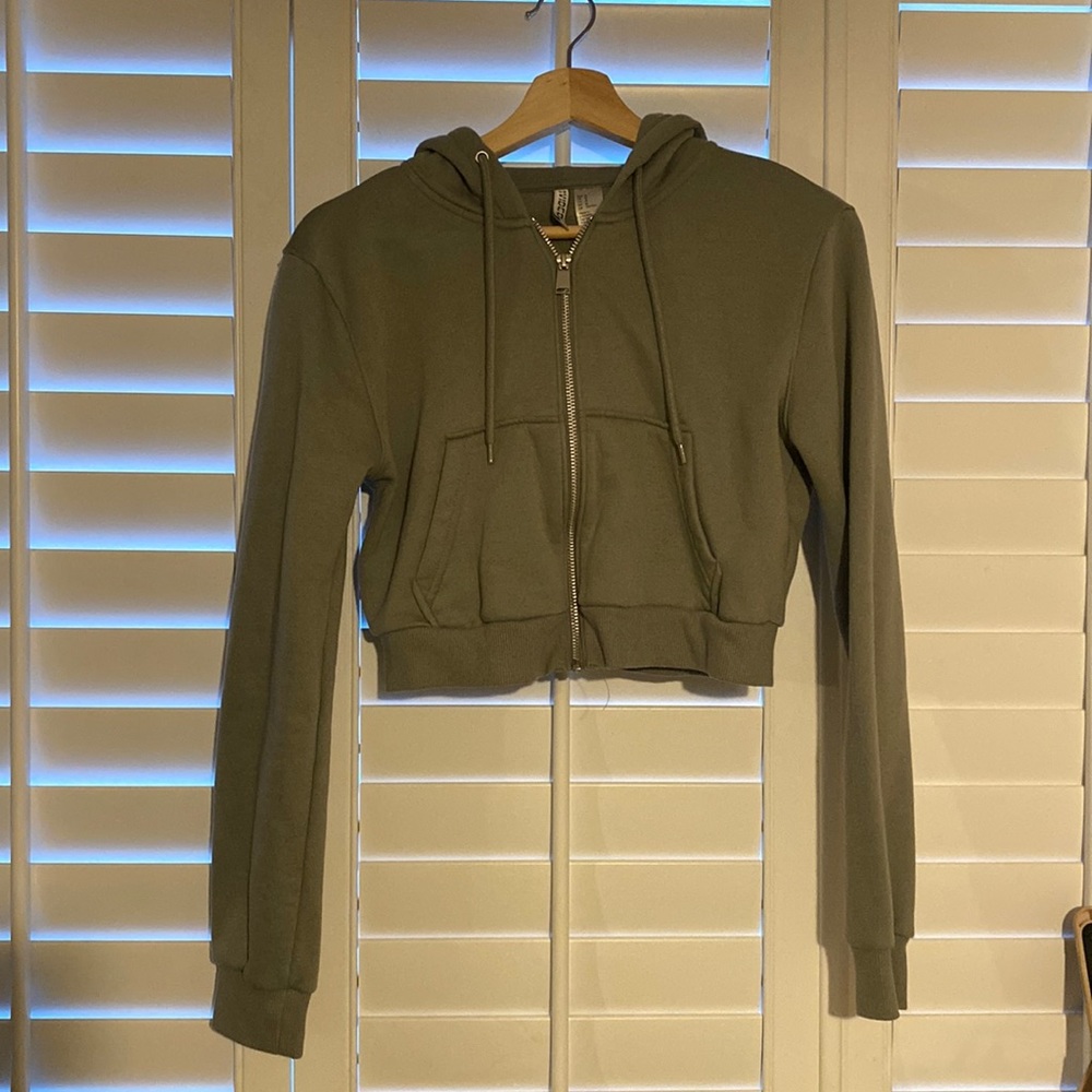 Green H&M cropped zip up hoodie